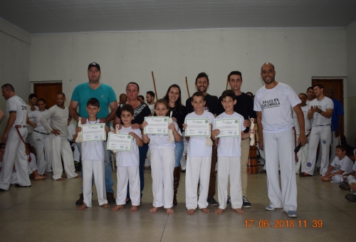  Vl Graduação e Troca de Cordas