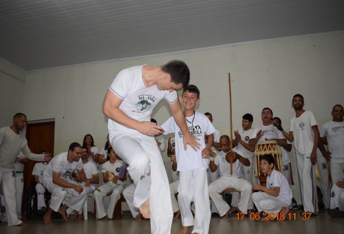  Vl Graduação e Troca de Cordas